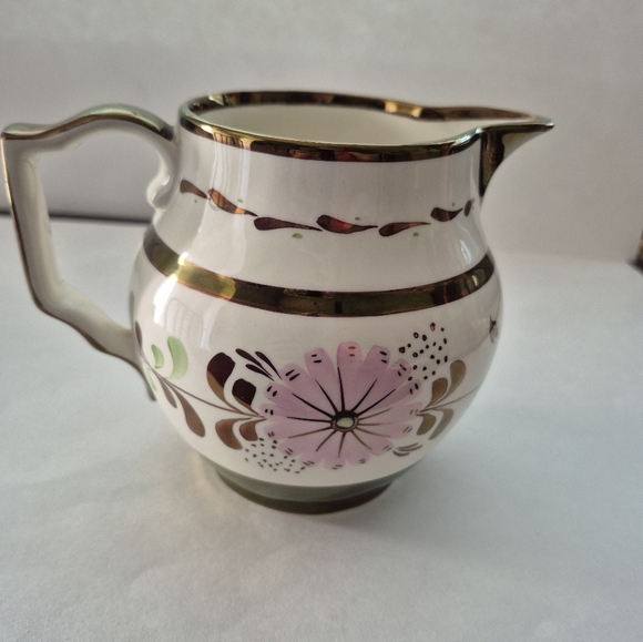 Elegant Gold and Pink Floral Lusterware Pitcher Creamer - Picture 2 of 8